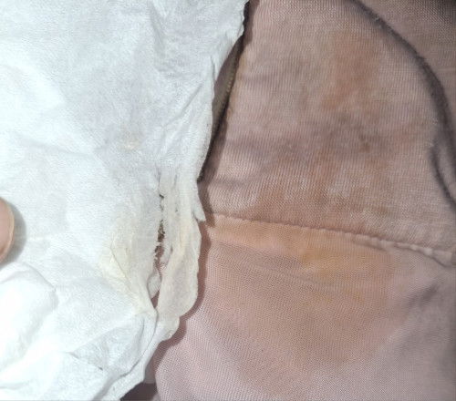 Pagi bund, Mau nnyak di keusia kandungan 7 weeks kalau keluar kayak gini, ini tanda nya apa ya?