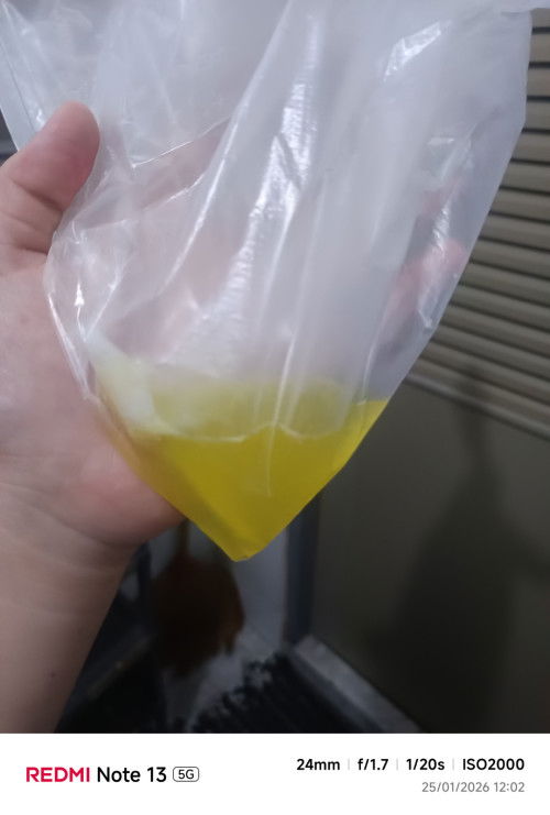 อ้วกเป็นน้ำสีเหลือง