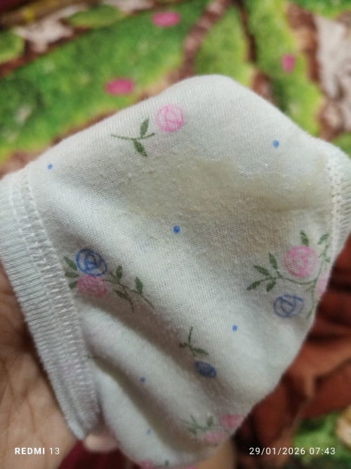 Hamil 9 minggu,setelah Hb ada cairan keluar