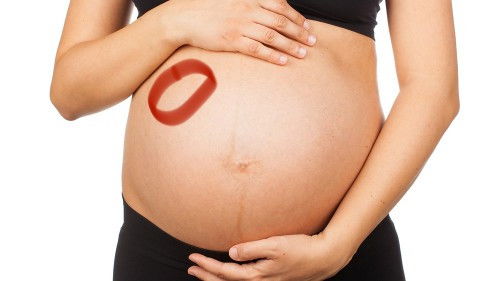 แม่ท้องทำงานนน