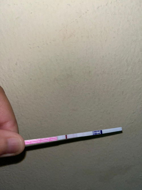 Tespek samar-samar ada garis dua