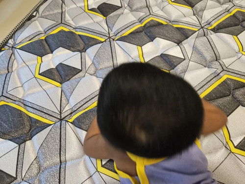 Saya risau kepala baby tak even dia dh nak 1 tahun sekarang.dia time baby suka tidur kepala ke kiri