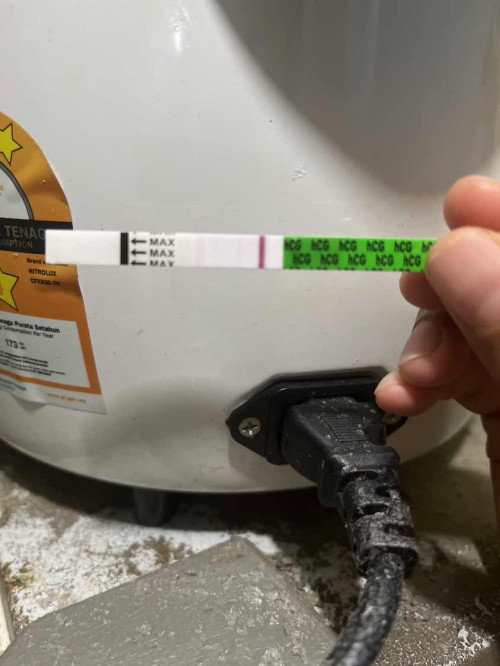 Pinjamkan mata mommy