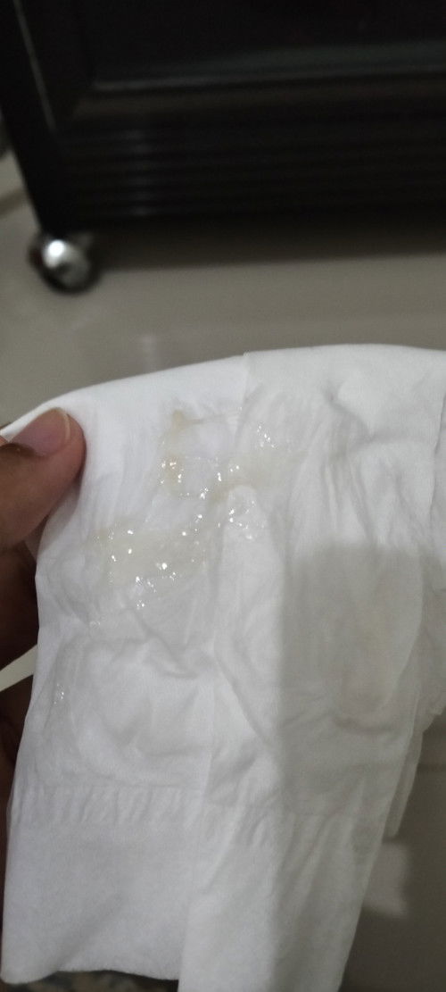 Keputihan atau nge-flek?