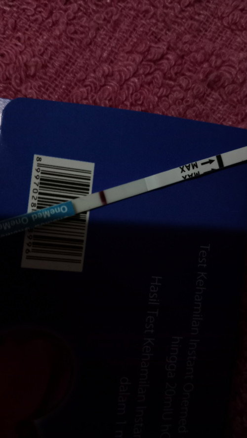 bunda ini keliatannya ada samarnya ga ya? klo dikamera ga keliatan bun