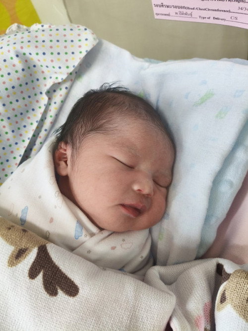 ลูกสาวแม่แตกแล้วจ้าา