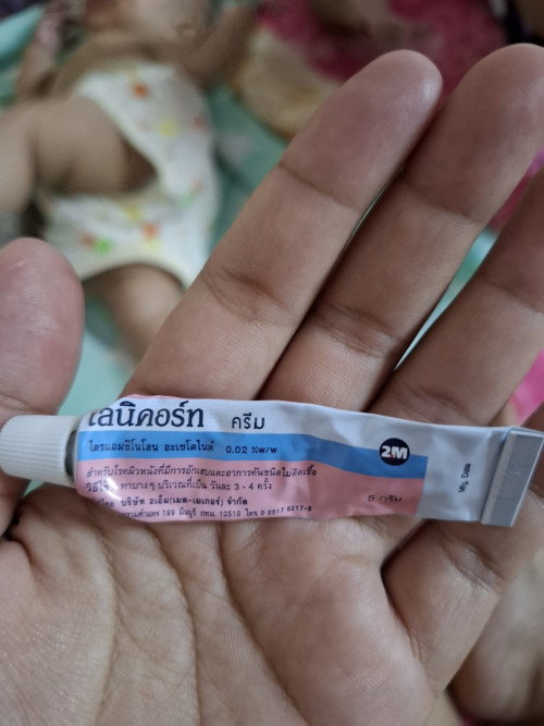 ลูกเป็นผื่น ทำยังไงดีคะ