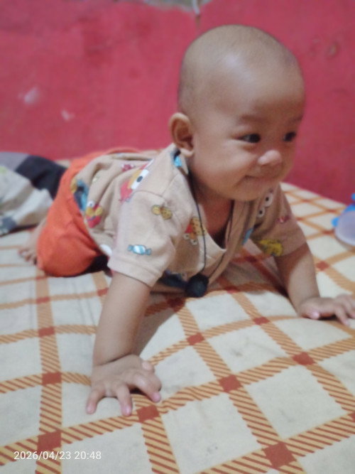bayi 6 bulan 21 hari