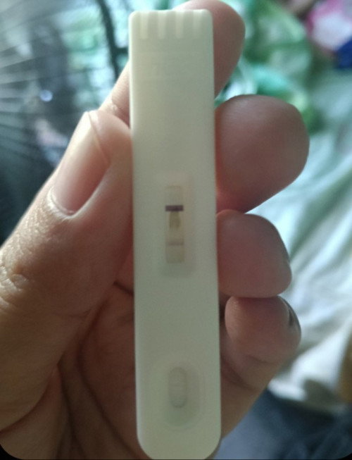 NagPT po ako last May 2 and eto po yung result na lumabas, positive po pag may faintline?