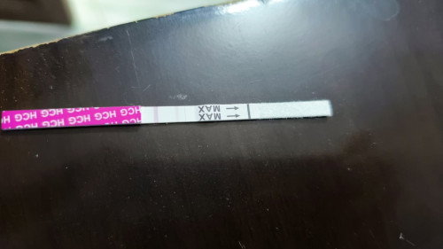 ท้องได้9 สัปดาห์แล้ว ทำไมยังไม่ ขึ้น2ขีด มันขึ้นแค่1ขีดกับอีกขีดจางๆ