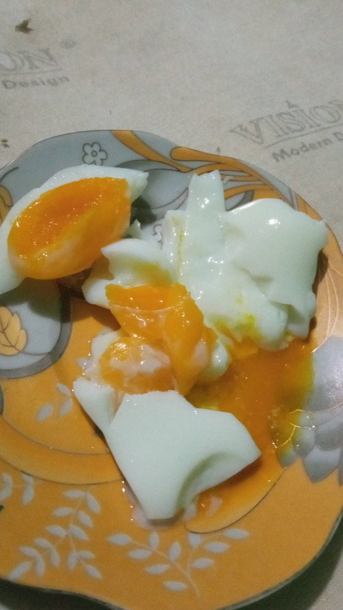 Bolehkah telur setengah matang untuk anak 2,5 tahun?