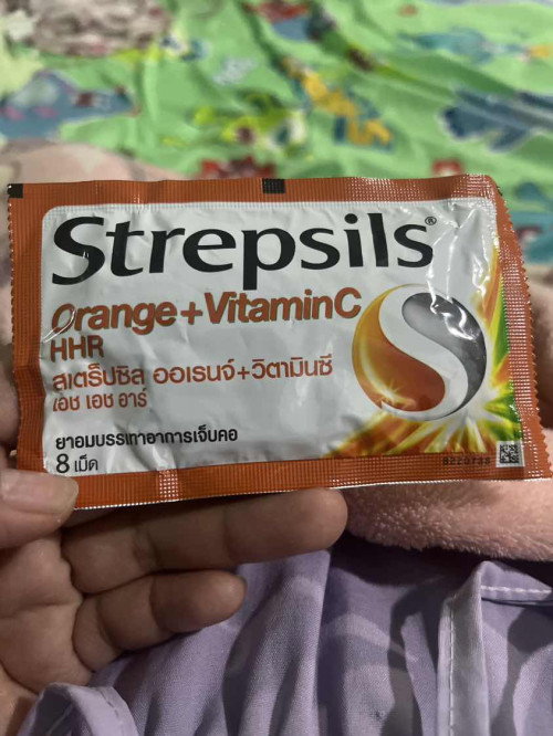 เจ็บคอมากตอนนี้