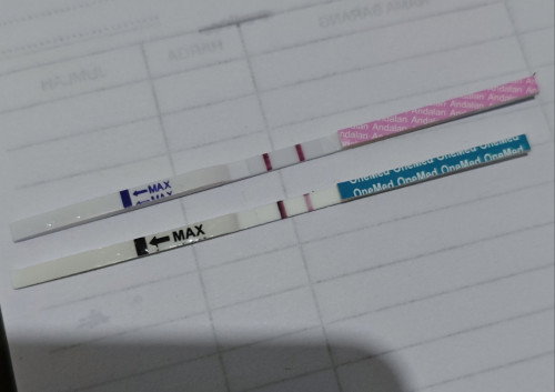 Garis bawah hasil testpack lebih tebal