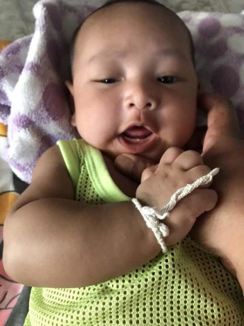 ลูกวัน3เดือน20วันมีฟันน้ำนมขึ้น