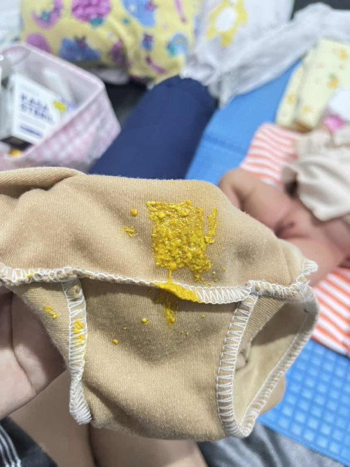 Newborn suka cepirit