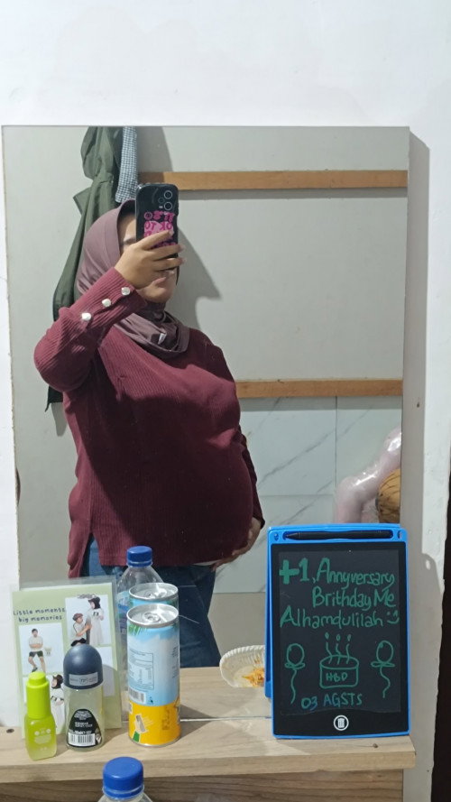 BESOK BGT HARUS LAHIR 🙂☺