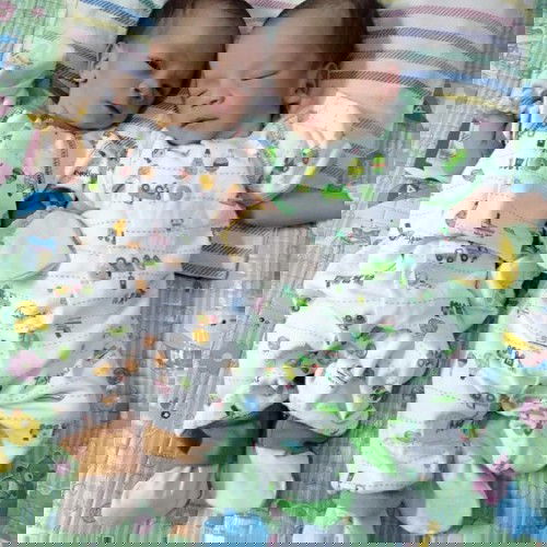 launching baby twins boy 😍