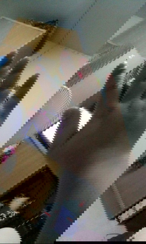 มือ​บวม, ปวด