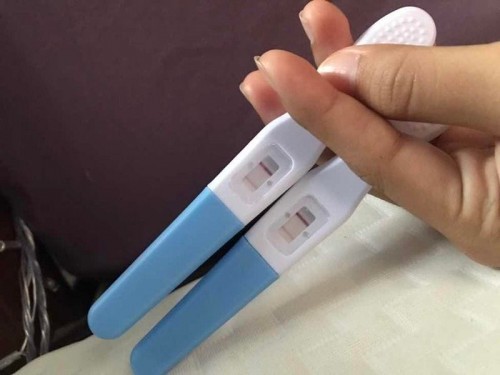 เด็กน้อยมาแล้วค่าา ตรวจก่อนประจำเดือนมา2วันค่ะ