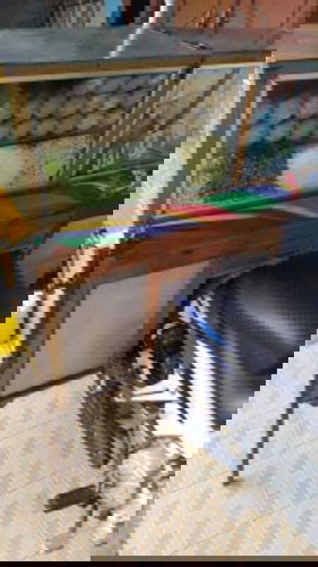 cita-cita ku menjadi pekerja kantoran tetapi rezeki ku ada di bakso