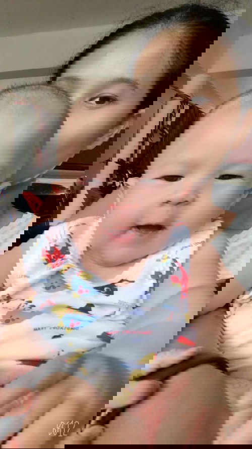 น้องทานนมน้อยค่ะ