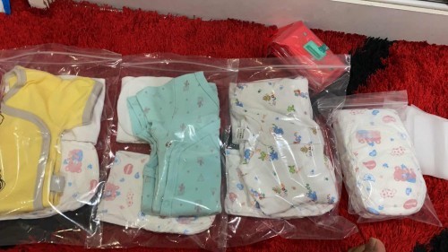 barang keperluan bayi di hospital