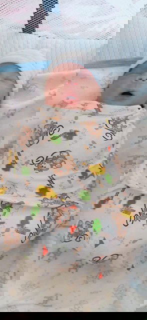 34 weeks and 4 days via ecs