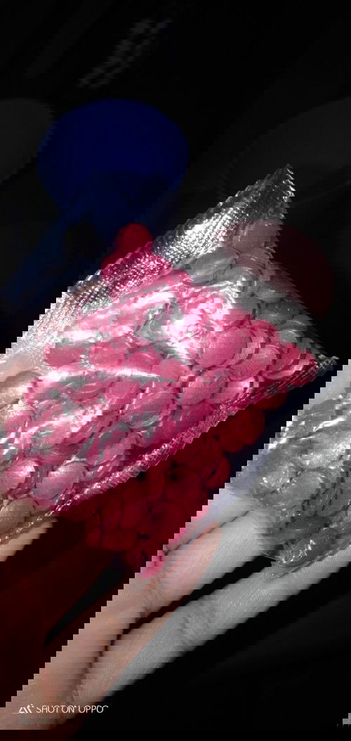 Goodevening pO , Ok lang po ba sa buntis kung gantong  Medecine/vitamins yung iniinum ko?