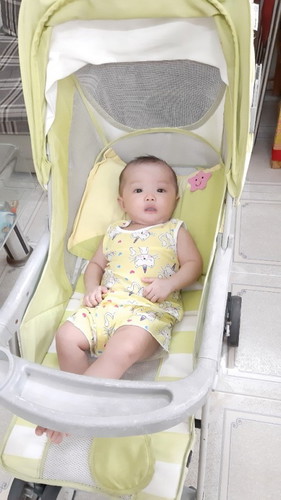 Bé nhà mình 4th mà 7kg có nhỏ cân ko vậy.