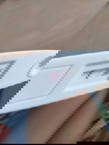 21 Aug 2020 Friday 11dpo (+pregnancy test)