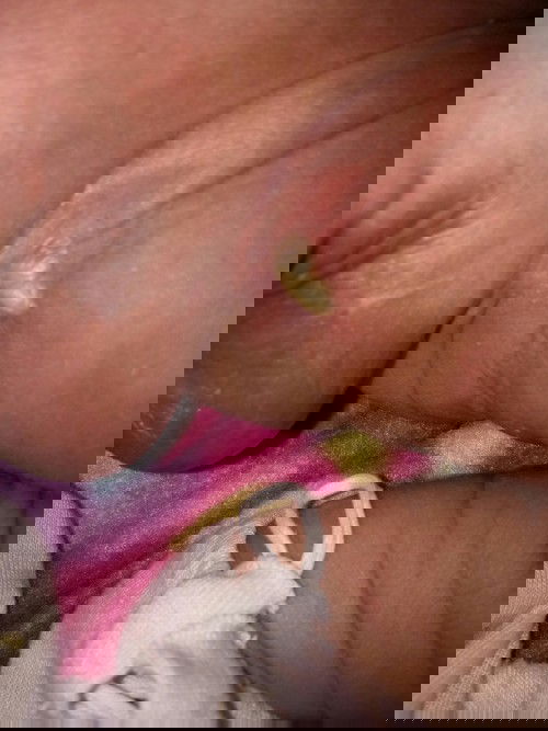 mga momshie ano pong damit gawin or igamot dito?