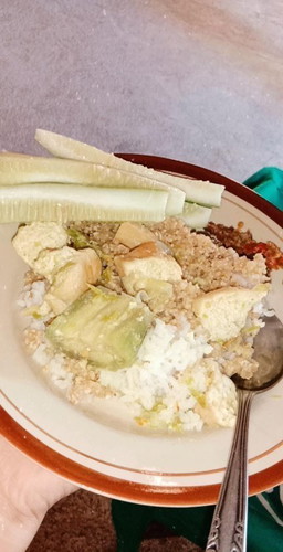 Suka nasi tiwul 🤭