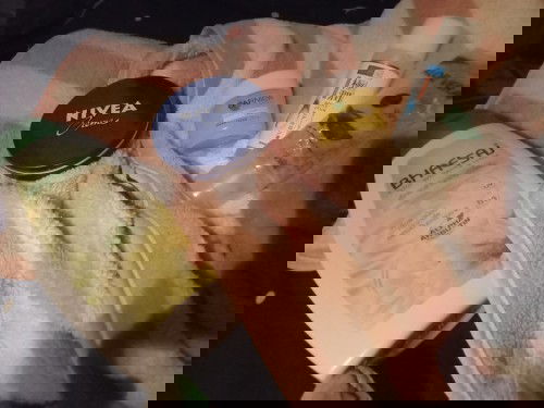 แม่ๆใช้รีมอะไรบำรุงผิวกันบ้างคะ