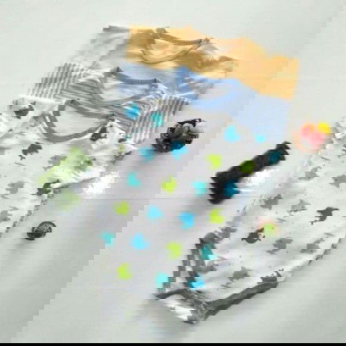 Jual pakaian dan perlengkapan bayi