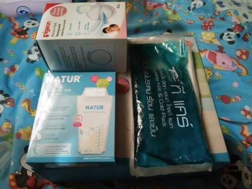 เครื่องปั้มนม