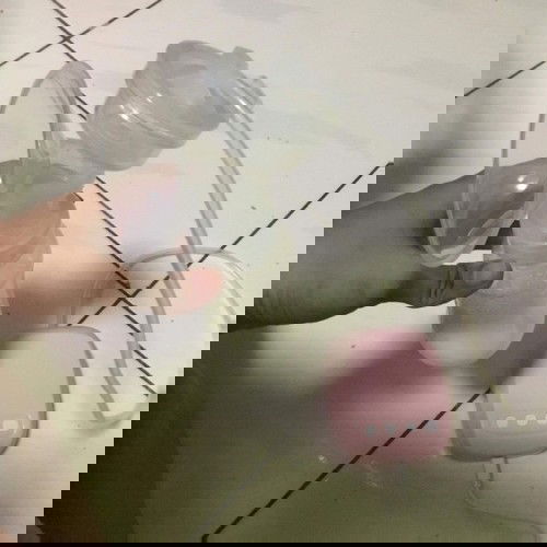 Selling my preloved electric breastpump