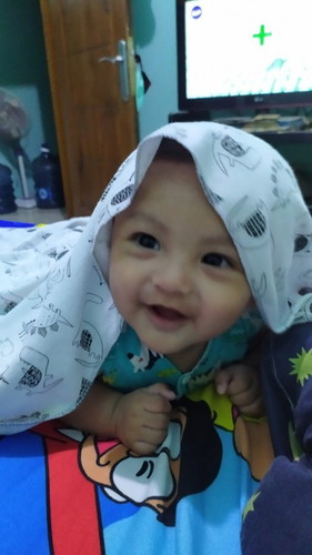 Baby 3 bulan maunya tengkurap dan duduk