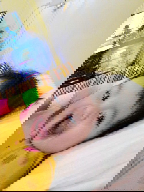 Normal lng po ba na maasim ung amoy ng dumi ng baby? Mag 4mos napo lo q sa sept. 1 at formula po xia