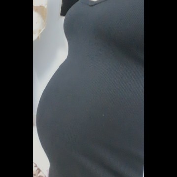 Bụng đc 33tuần, mẹ đc 55kg bé thì 2300g như vậy có ảnh hưởng gì tới mẹ hay bé ko mấy mom??