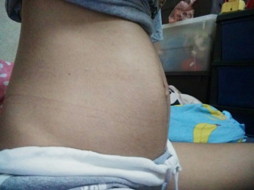 18วีคจ้าา ท้องเล็กไปไหมคะเเม่ๆกังวนกลัวลูกจะตัวเล็ก ขอดูเเม่ท้อง18วีคหน่อยค่ะ