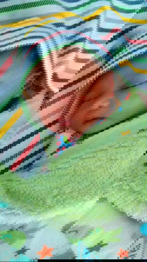 MengASIhi Anak Pertama