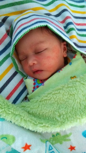 MengASIhi Anak Pertama