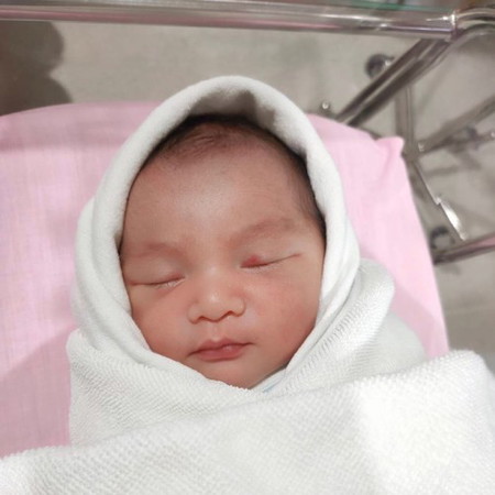 ลูกมีไข้ 37.8