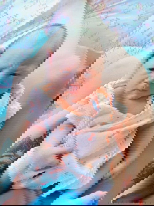 คลอดแล้วจ้า 40 +1 ♥