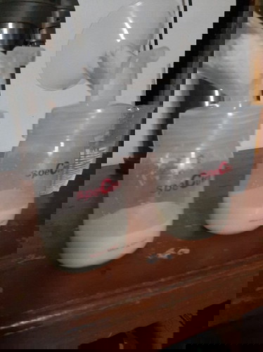 Anak udh sebulan lebih tapi ASI segini2 ajaah.. kadang suka kasian sm baby :") ada yang samaan ga mo