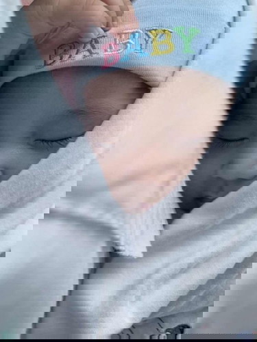 ลูกอายุ3เดือนไม่สบาย
มีอาการจาม น้ำมูกใสๆเล็กน้อยและไอบ้างนิดหน่อยหาไปหาหมอ