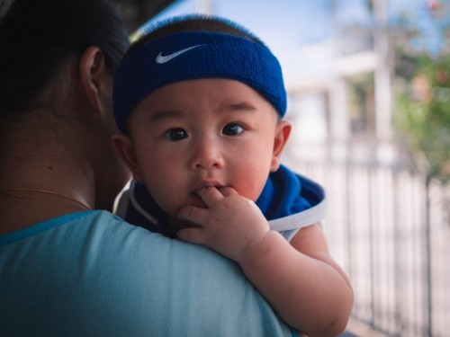 ลูกดื่มน้ำตั้งแต่อายุเท่าไหร่ขึ้นไป