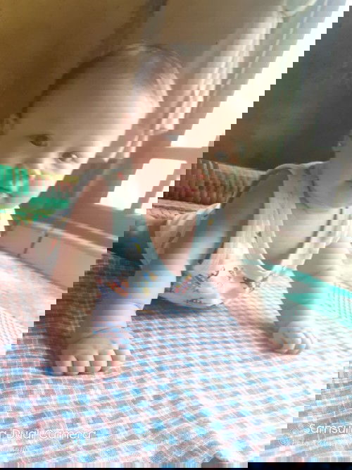 Kenapa yah anak saya umur 3bulan 28 hari jarang sekali BAB nya ? Waktu umur 2bulan kg bgtu🙏🙏🙏🙏