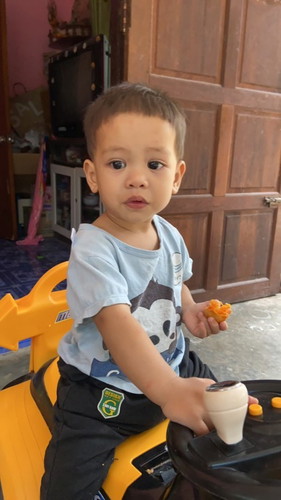 เด็กชาย โอชิจอมซน