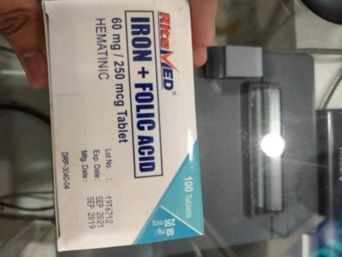 FOLIC ACID / VITAMINS / IRON